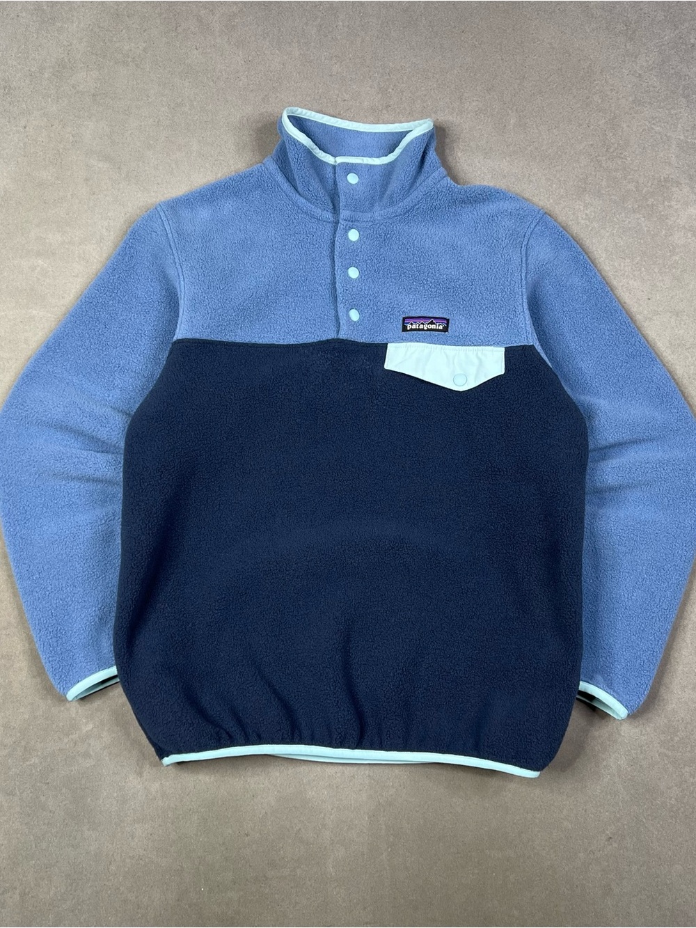 Patagonia Men's Two-Tone Light Blue and Navy Snap-Up Fleece